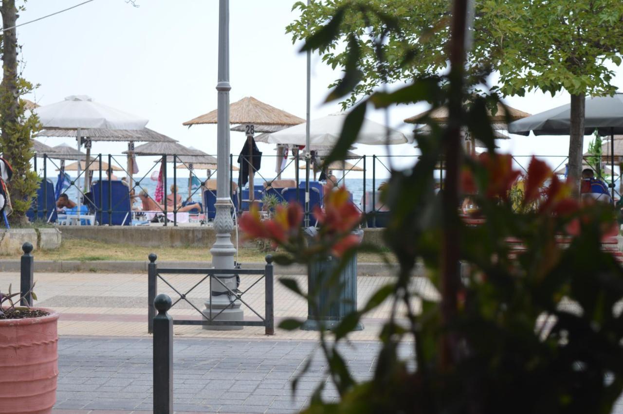 Iliana Hotel Paralia ภายนอก รูปภาพ