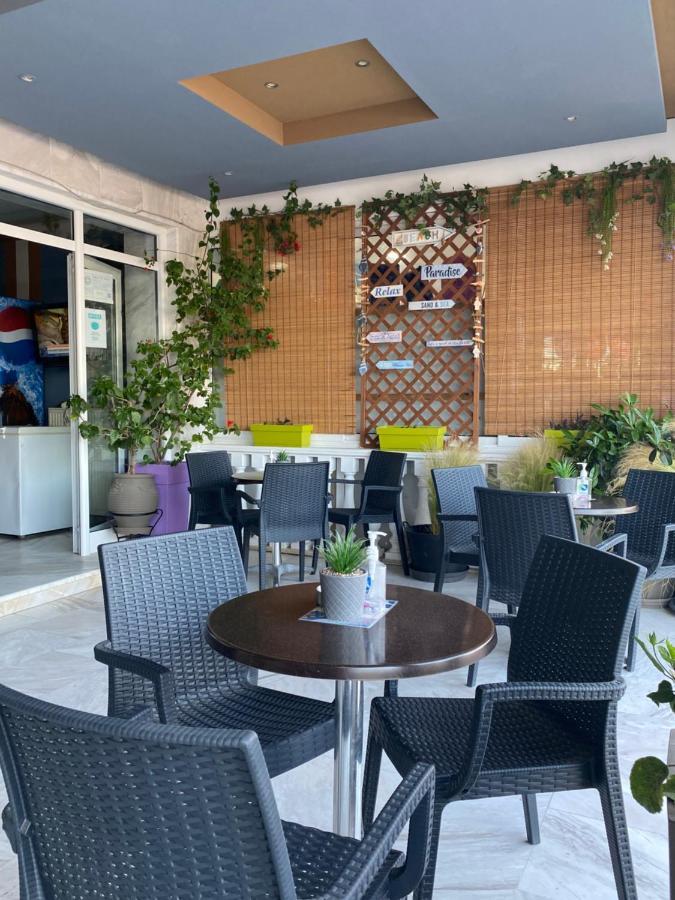 Iliana Hotel Paralia ภายนอก รูปภาพ